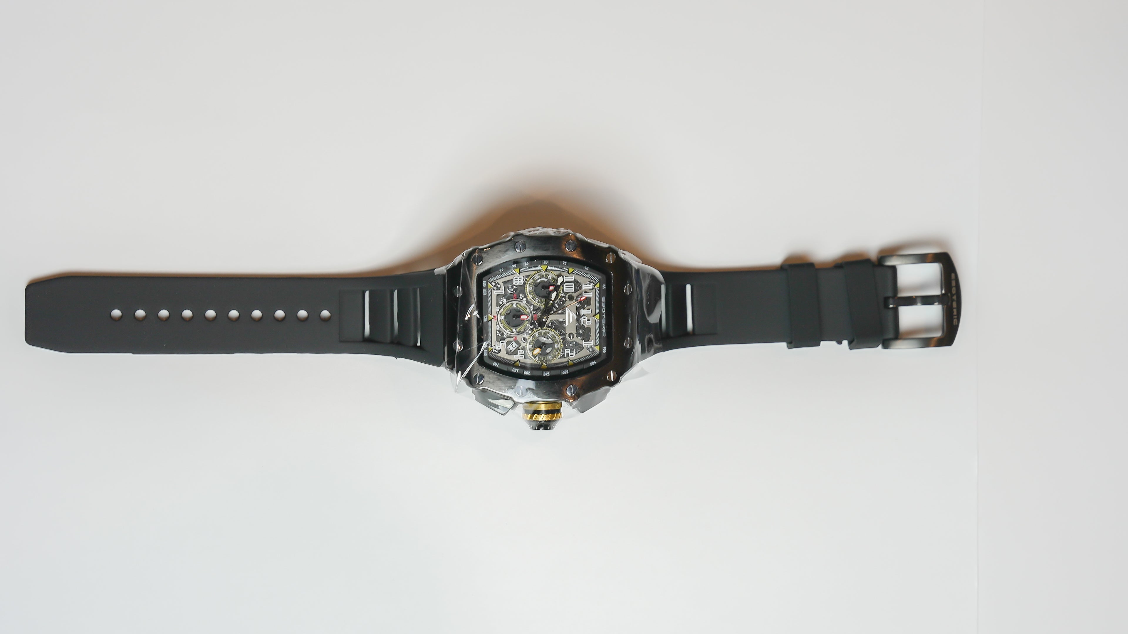 Tonneau by Esoteric / BLACK