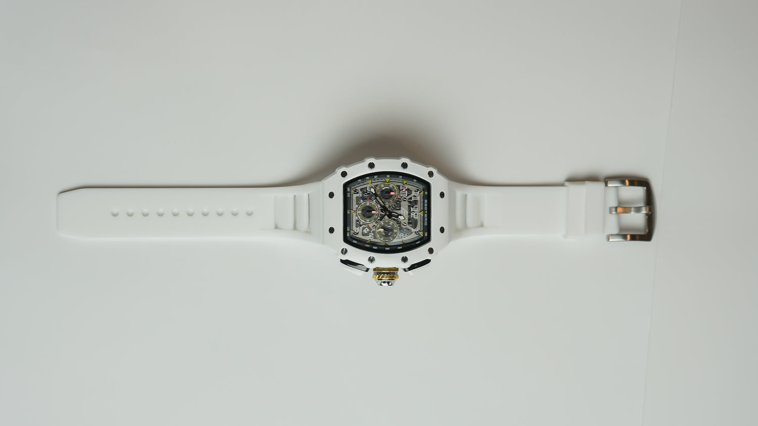 Tonneau by Esoteric / ALL WHITE